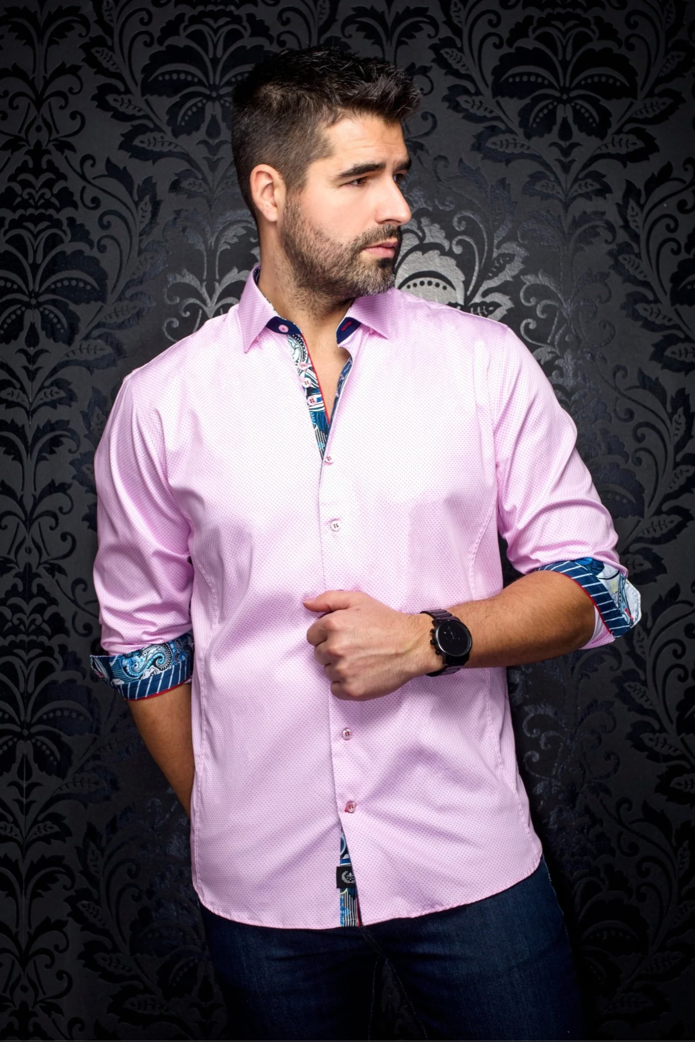 Distinguish yourself with contrasting patterns and sophisticated details. Comfortable with premium stretch cotton fabric.