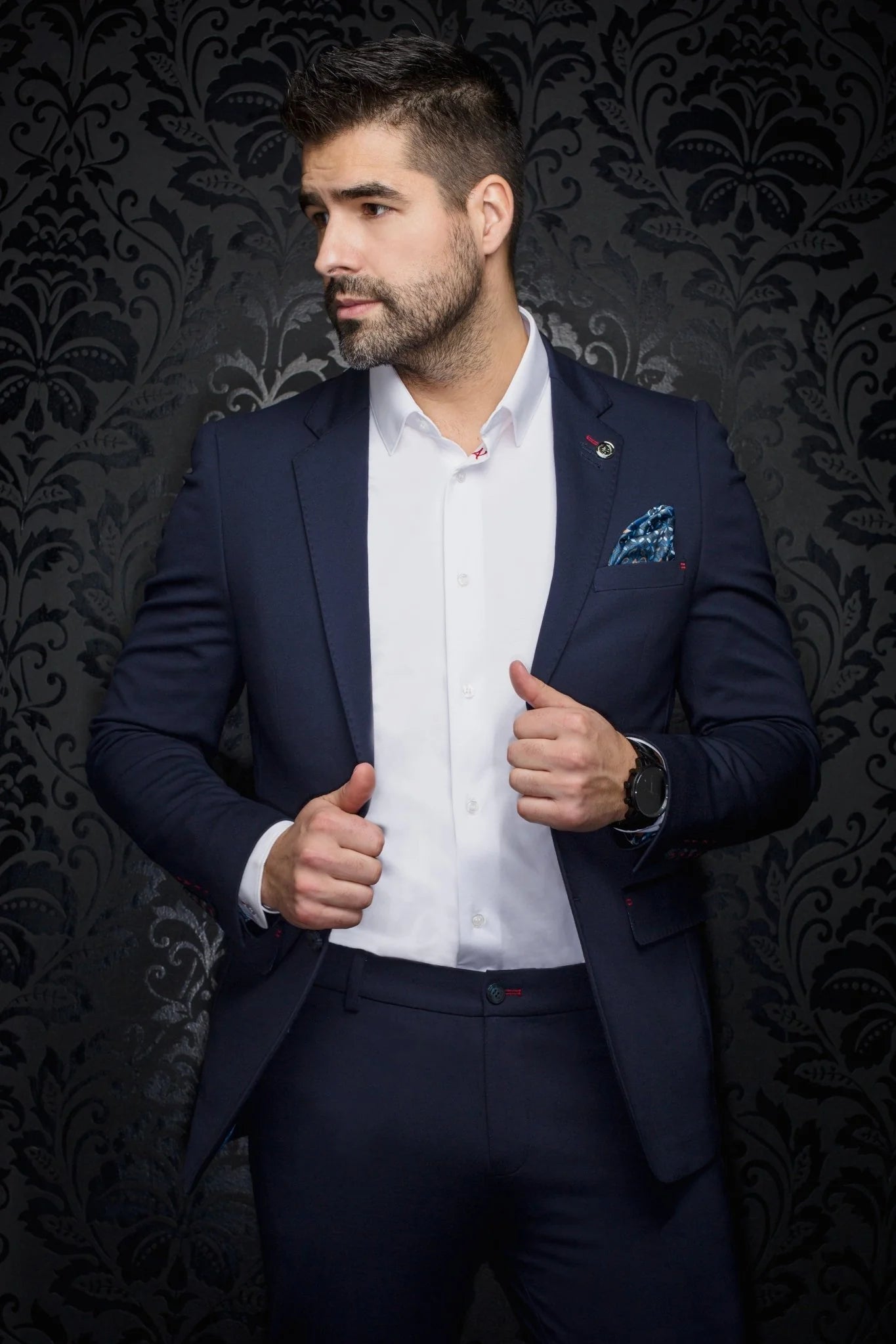 Blazer Fashionable and stretchy for men. Stand out with our sophisticated details and patterned lining. Comfortable with a premium fabric blend offering confidence and freedom of movement.