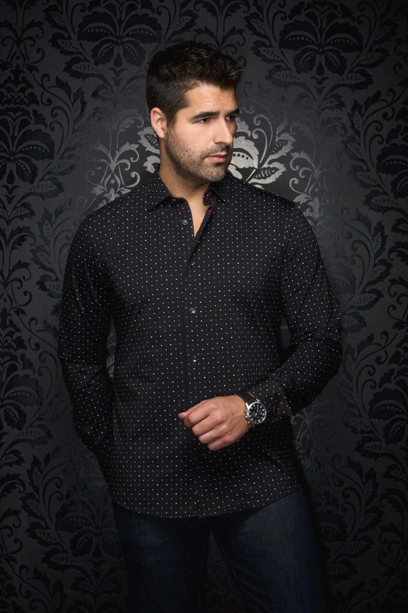 This is a collection of comfortable, performance stretch, fashionable dressy and casual shirts. Stand out from the crowd, thanks to Au Noirs cleaver use of contrasting patterns and sophisticated details. Comfortable with a high quality, performance stretch cotton fabric.&nbsp;