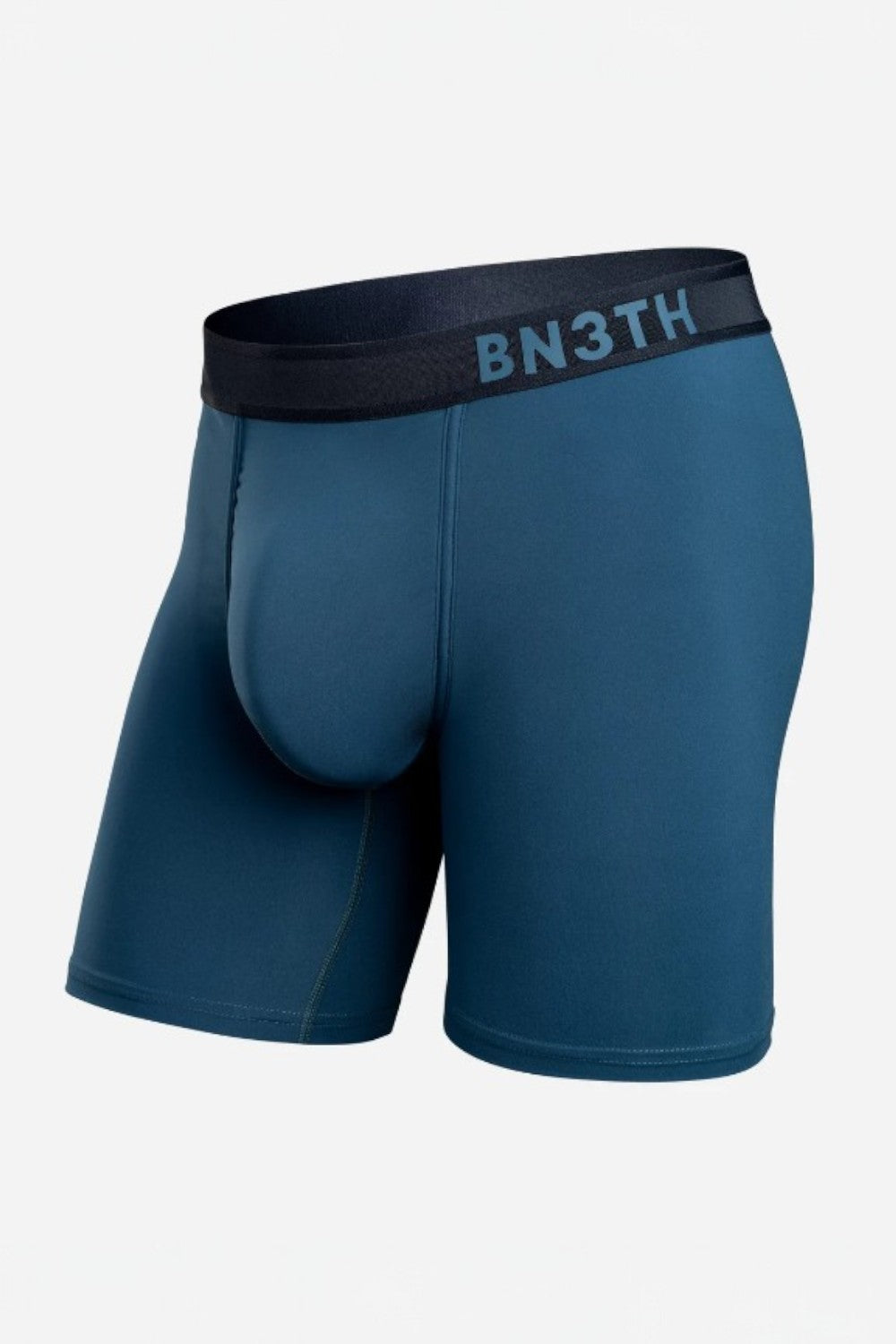 The Pro Ultra is designed for max intensity and elite performance with super premium, lightweight fabric that is highly breathable, supportive, and silky smooth. These Boxer Briefs feature&nbsp;The Original 3D Pouch&nbsp;to ensure everything is separated and supported so you can always put your best foot forward.