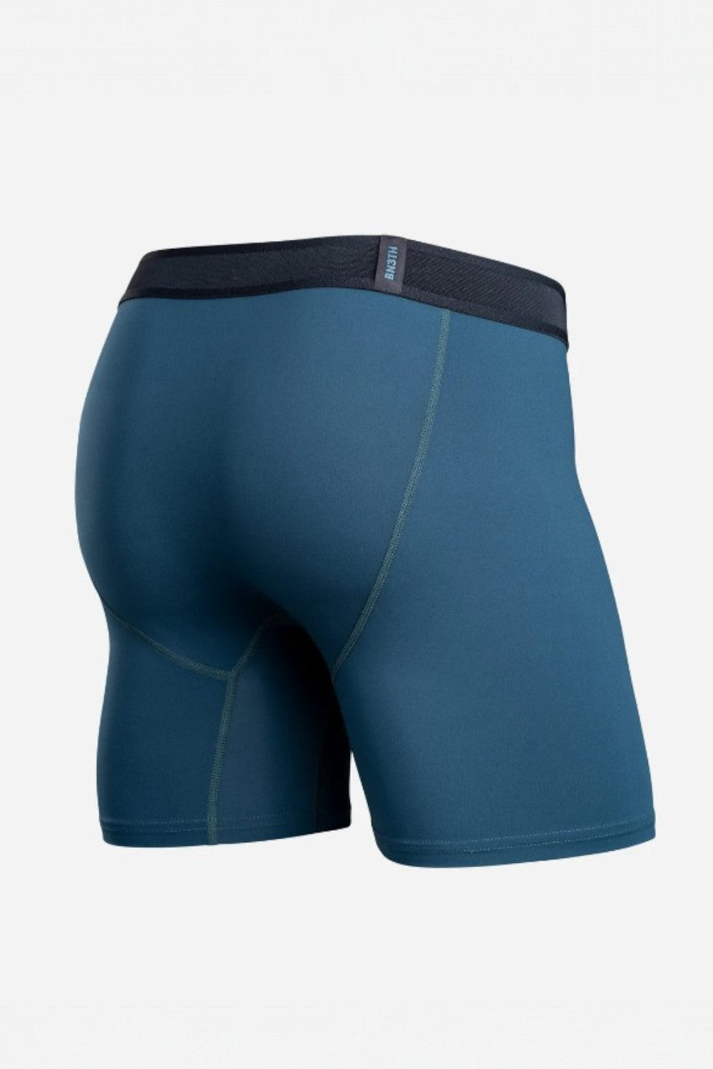 The Pro Ultra is designed for max intensity and elite performance with super premium, lightweight fabric that is highly breathable, supportive, and silky smooth. These Boxer Briefs feature&nbsp;The Original 3D Pouch&nbsp;to ensure everything is separated and supported so you can always put your best foot forward.