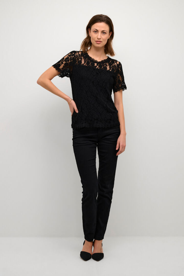 Cream Kit's Short Sleeve Lace Blouse is the perfect way to add a little sweetness to any outfit. Whether you're looking to dress up a pair of jeans or spruce up a skirt, this cream black lace blouse will give you the polished look you're looking for! 