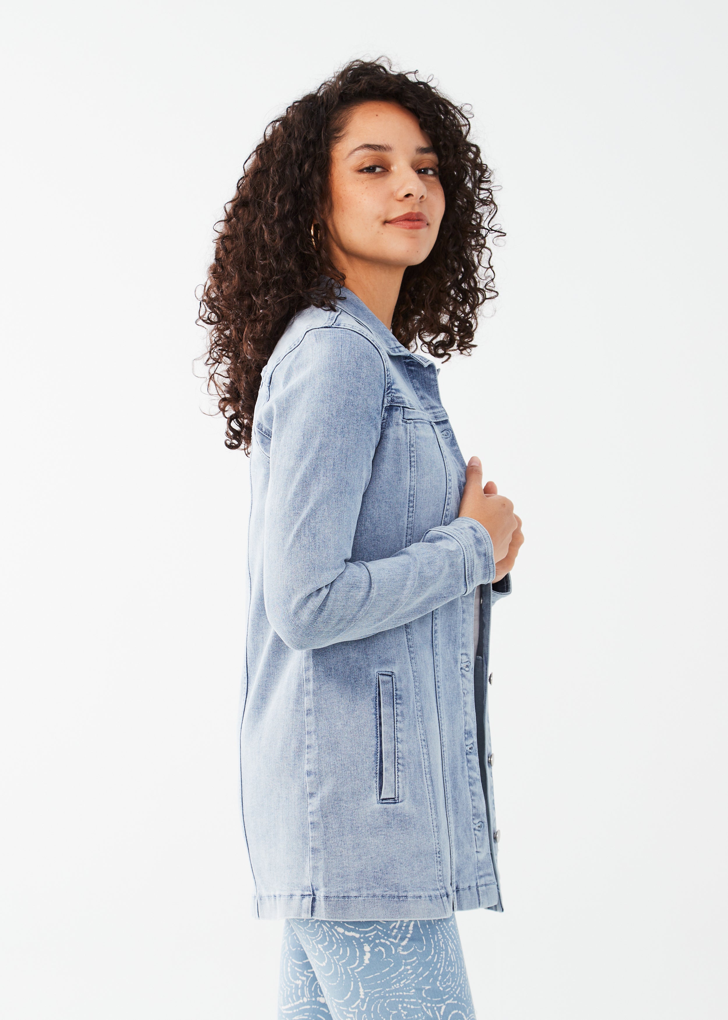 Elevate your wardrobe with our FDJ Long Denim Jacket. 