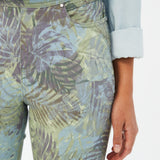 Get ready to make a statement with the FDJ Pull-On Slim Crop Pant, featuring a striking Tropical Camo Print!