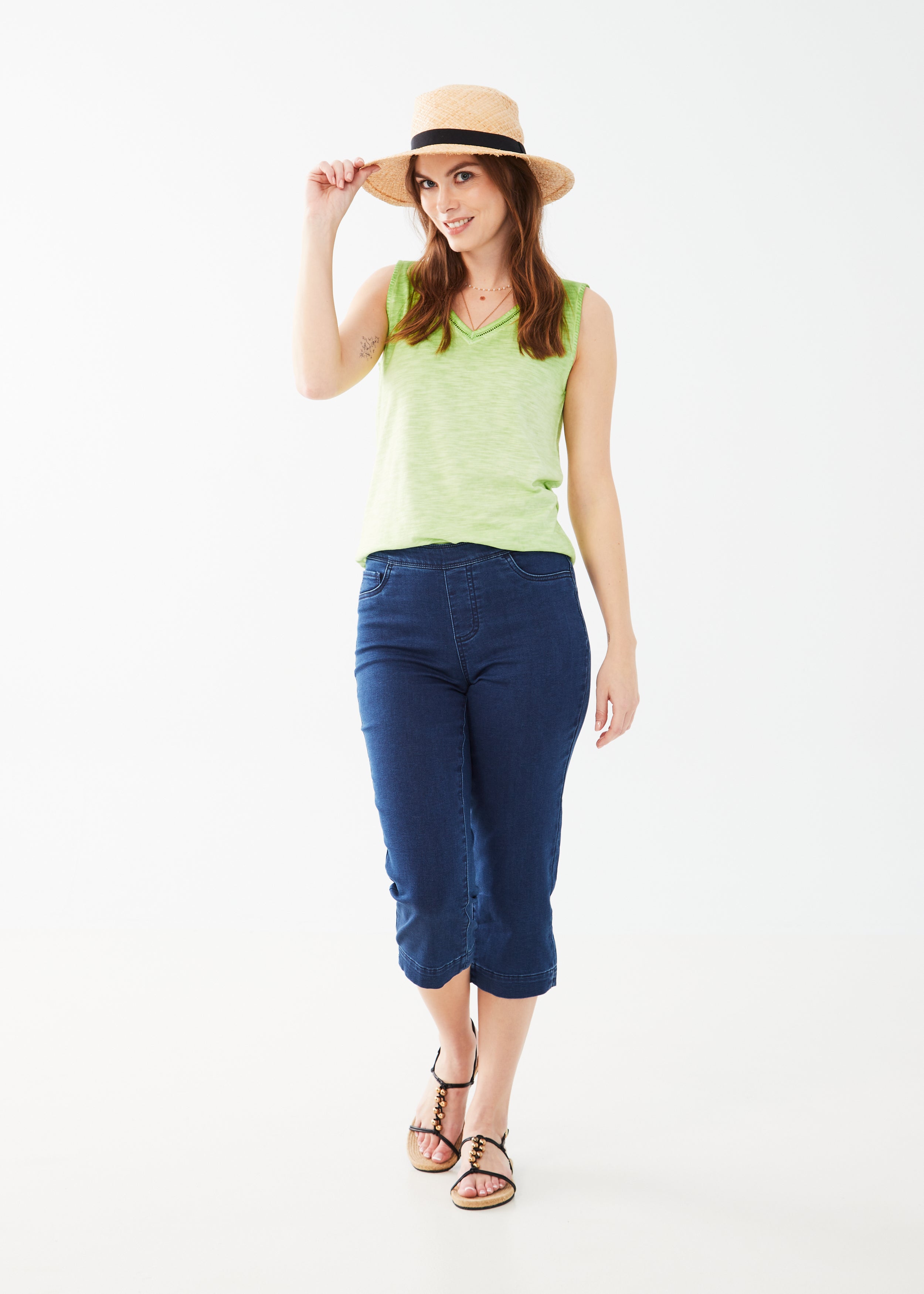 Women's Capris, Shorts & Skirts – Broderick's Clothing Co.
