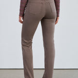 Add a splash of fun to your wardrobe with the FDJ Suzanne Straight Leg in taupe! These pants feature a sleek straight-leg cut that’s both flattering and comfortable. The soft taupe color makes them easy to mix and match, perfect for creating playful, stylish outfits that stand out. Dress them up or down and enjoy a fresh, lively look every time you wear them.