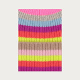 A good mood accessory for the cold season: the FRAAS chunky knit beanie has a relaxed look with its striped pattern in bright colours. Thanks to the wide brim, the beanie, which is made from 100% wool, adapts perfectly to the shape of the head. This keeps your head and ears nice and warm even in cold temperatures.