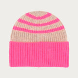 A casual accessory for the cold season: the FRAAS chunky knit beanie has a relaxed look with its striped pattern. Thanks to the wide brim, the beanie made from a wool blend hugs the head perfectly. This keeps your head and ears nice and warm even in cold temperatures.