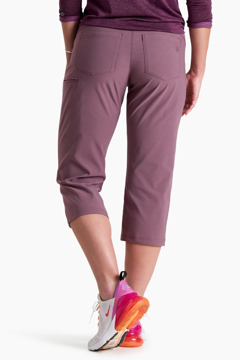 Featuring our durable performance blend fabric with the ideal stretch, the TREKR Pull-On Kapri is ready for casual summer fun. The pull-on waistband and external drawcord let you customize your fit for versatile everyday comfort and wear. Quick-drying, moisture-wicking, and maximum UV protection.