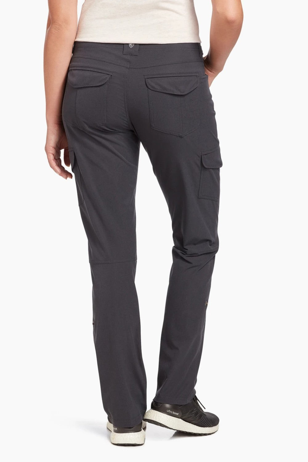 Soft and comfortable, the FREEFLEX Roll-Up features stretch with rebound that maintains form and fit. It easily converts to a capri with pant legs that roll up and secure with a snap. Lightweight and quick-drying, the UV-protective, water-resistant FREEFLEX will quickly become your go-to for every day.