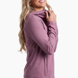 The ultra-light BANDITA™ 1/2 ZIP Pullover Hoody resists the wind, shields the sun, and provides quick-dry performance for warm weather adventure. Breathable, underarm mesh panels allow for airflow while strategically placed, form-fitting seams provide a superior, feminine fit.
