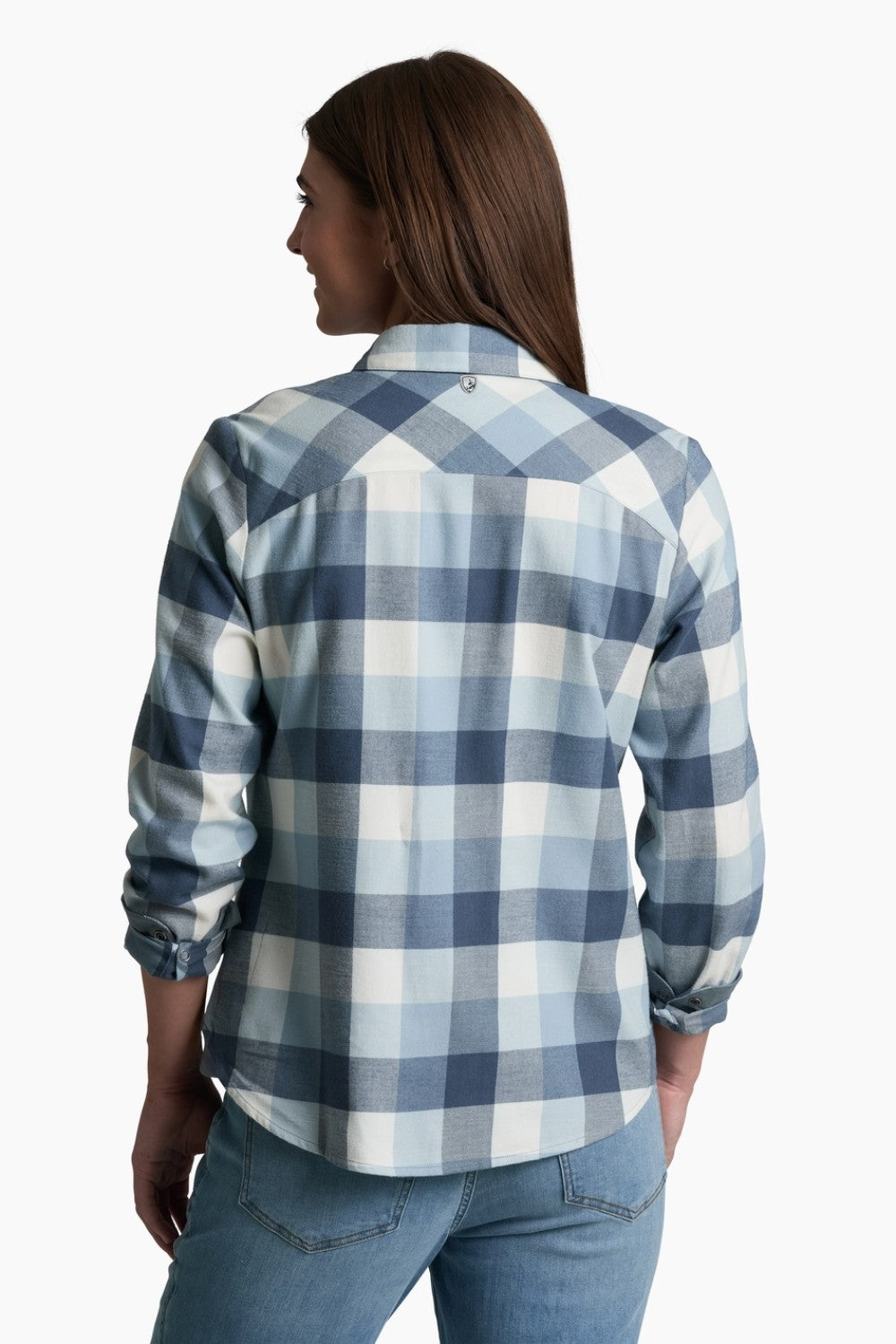 For work, play, and everything in between, the DARCY Flannel can do it all. Our incredibly soft cotton and Tencel fabric delivers breathable comfort for any activity. Featuring a relaxed fit with room to layer underneath, our cozy snap-up design features contrasting fabric details for a stylish touch.