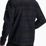 When you need the comfort and convenience of a shirt-jac, try the DISKORD! Featuring 100% cotton corduroy and a subtle plaid design, the DISKORD delivers breathable comfort and warmth for any casual occasion. Two button-securable chest pockets and two hand warmer pockets make it an easy choice.