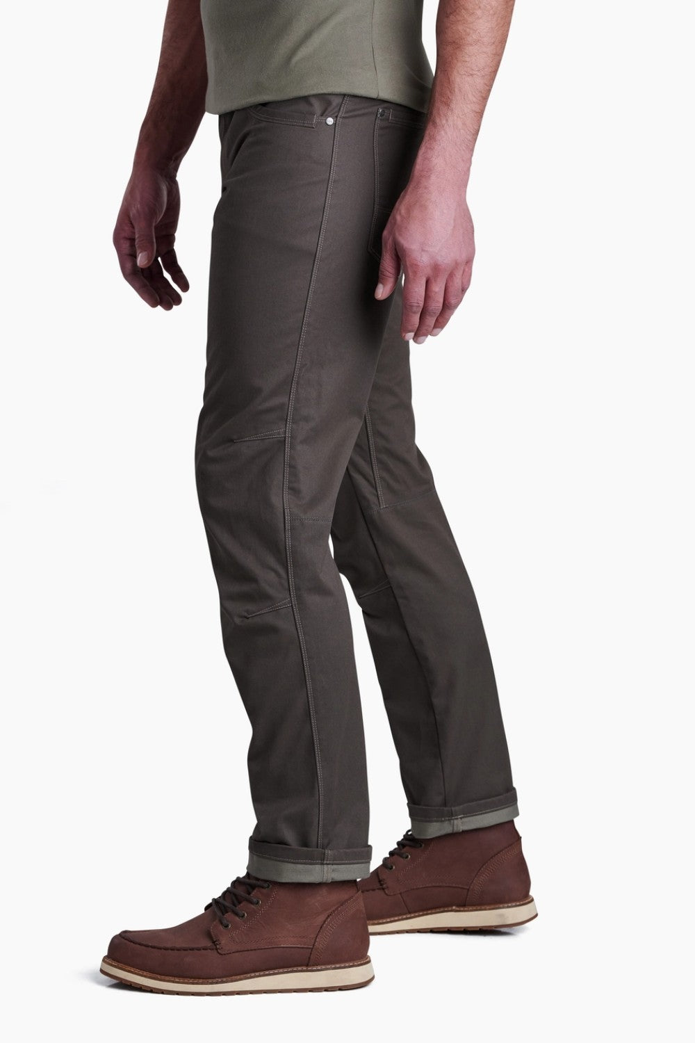 The legendary FREE RYDR outperforms rivals in its class and sets a new standard for those who live life to its fullest. Ruggedly durable yet stylish and comfortable, these versatile pants can take on any challenge. Often imitated but never duplicated, experience the FREE RYDR.
