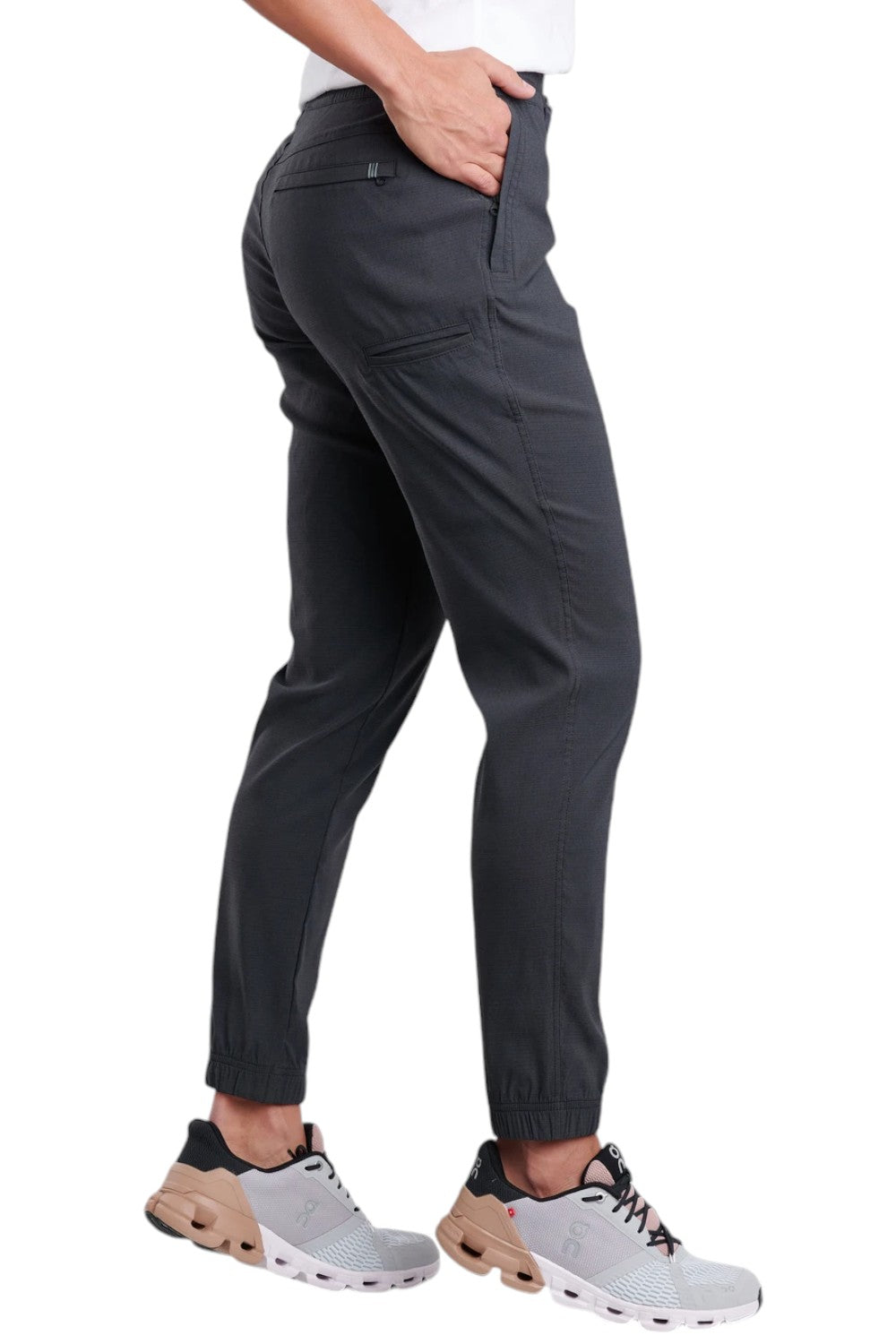Ultra-soft yet ruggedly durable, the versatile HAVEN Jogger delivers premium comfort and a flattering fit for your active lifestyle. Whether at the office or on the trail, you’ll stay well protected with maximum (UPF 50+) sun protection, high abrasion resistance, and tough, ripstop performance.