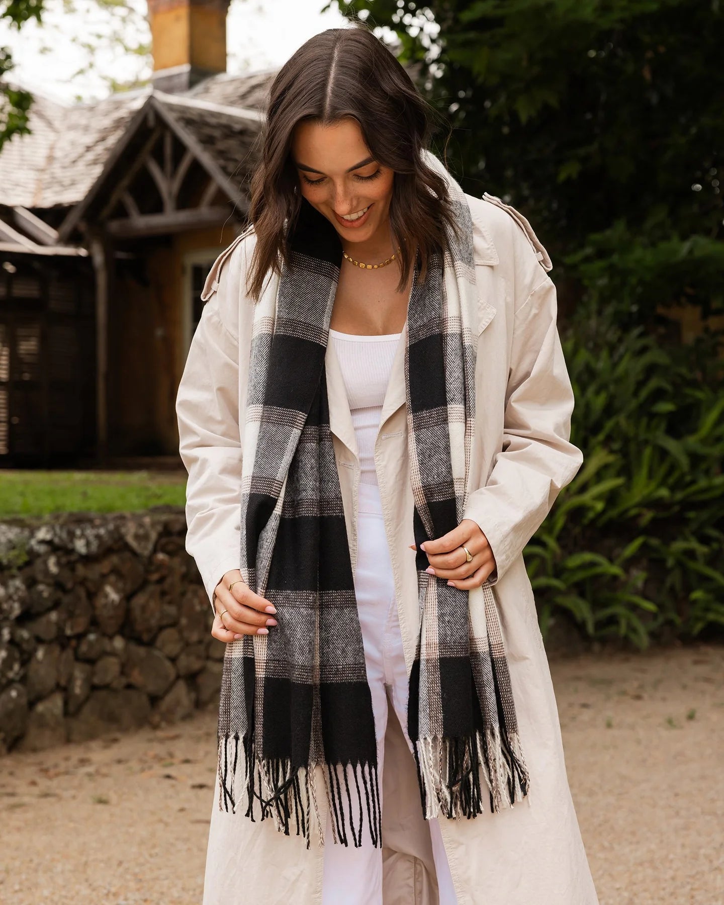 The Louenhide Edinburgh Scarf is truly a winter wardrobe staple.&nbsp; Designed with style and functionality in mind, the neutral plaid design and soft exterior will elevate your look and keep you cosy on a winter’s day.&nbsp; Simply swing it over your shoulders for a fashion accessory or wrap it around your neck for added warmth.&nbsp; Invest in a stylish women’s scarf this season.