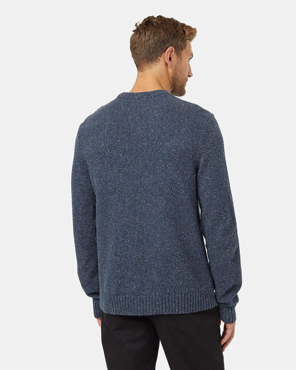 Step up your sweater game with our fresh spin on our classic knit crew. Made from 100% organic cotton yarn with a contrast nep, it delivers a unique touch of texture and colour.