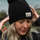 100% Acrylic
12" knit
Adjustable cuff
Color: Black
Woven Label
Made In Canada With Imported Yarns