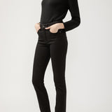 Searching for the perfect curvy fit? Look no further than Avery, now made with our black Luxe Stretch denim. designed to flatter those with a smaller waist and fuller hips. The everyday high rise provides some extra coverage, while a contoured waistband prevents gapping. Finished with ease in the hip and thigh for curve-hugging perfection.