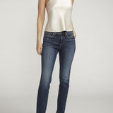 Suki is the best-selling Silver Jeans Co. curvy fit for good reason. Designed to enhance curves, this pair creates a flattering silhouette with ease in the hip and thigh to hug every angle. The classic mid rise is comfortable, and the contoured waistband ensures a zero-gap fit.