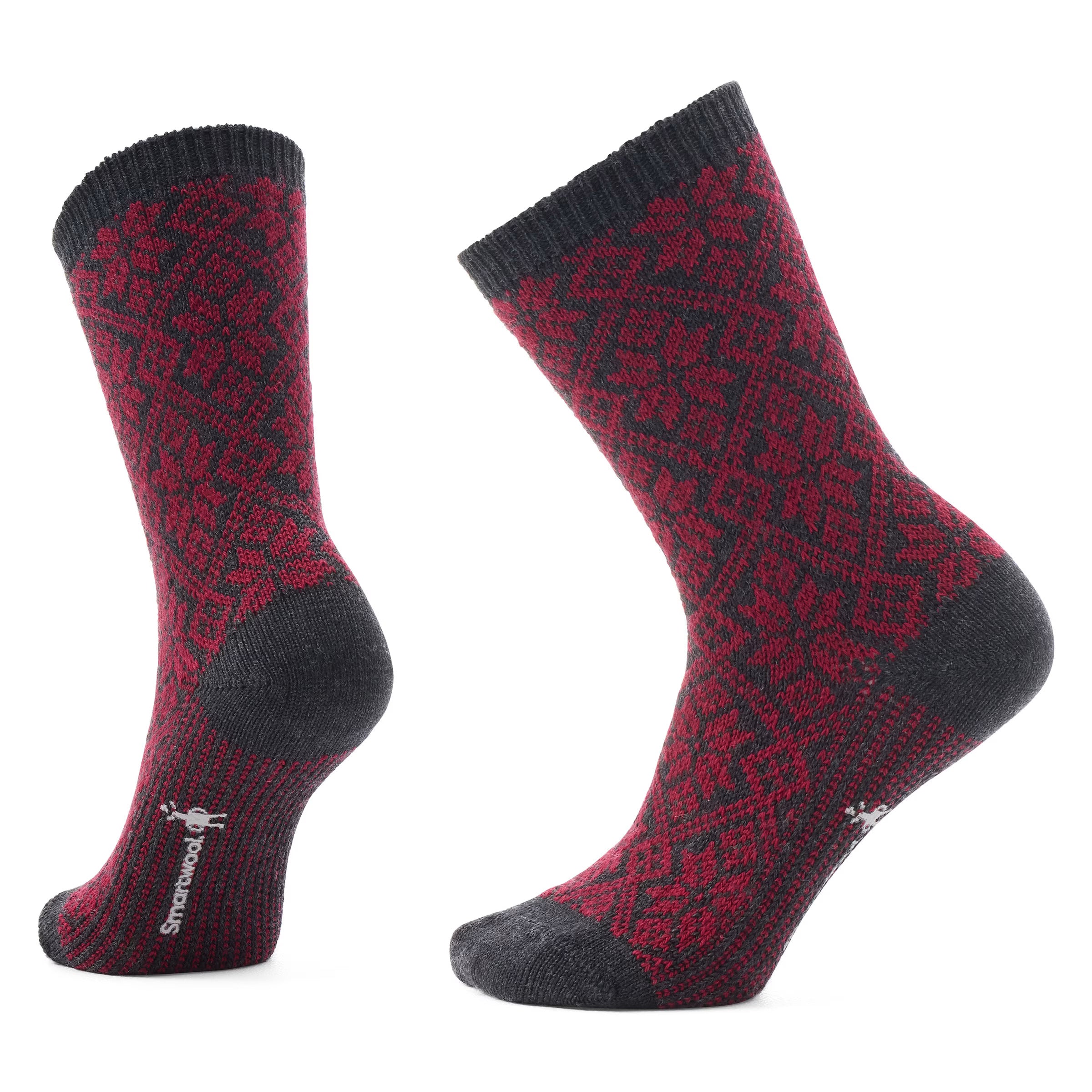 Get that warm and cozy winter feeling all year long with the Women's Everyday Traditional Snowflake Crew Socks. Featuring a unique snowflake pattern, full-cushion support, and a premium sweater feel for all-day comfort. Bring a little more coziness to your every day with these quality Merino crew socks.