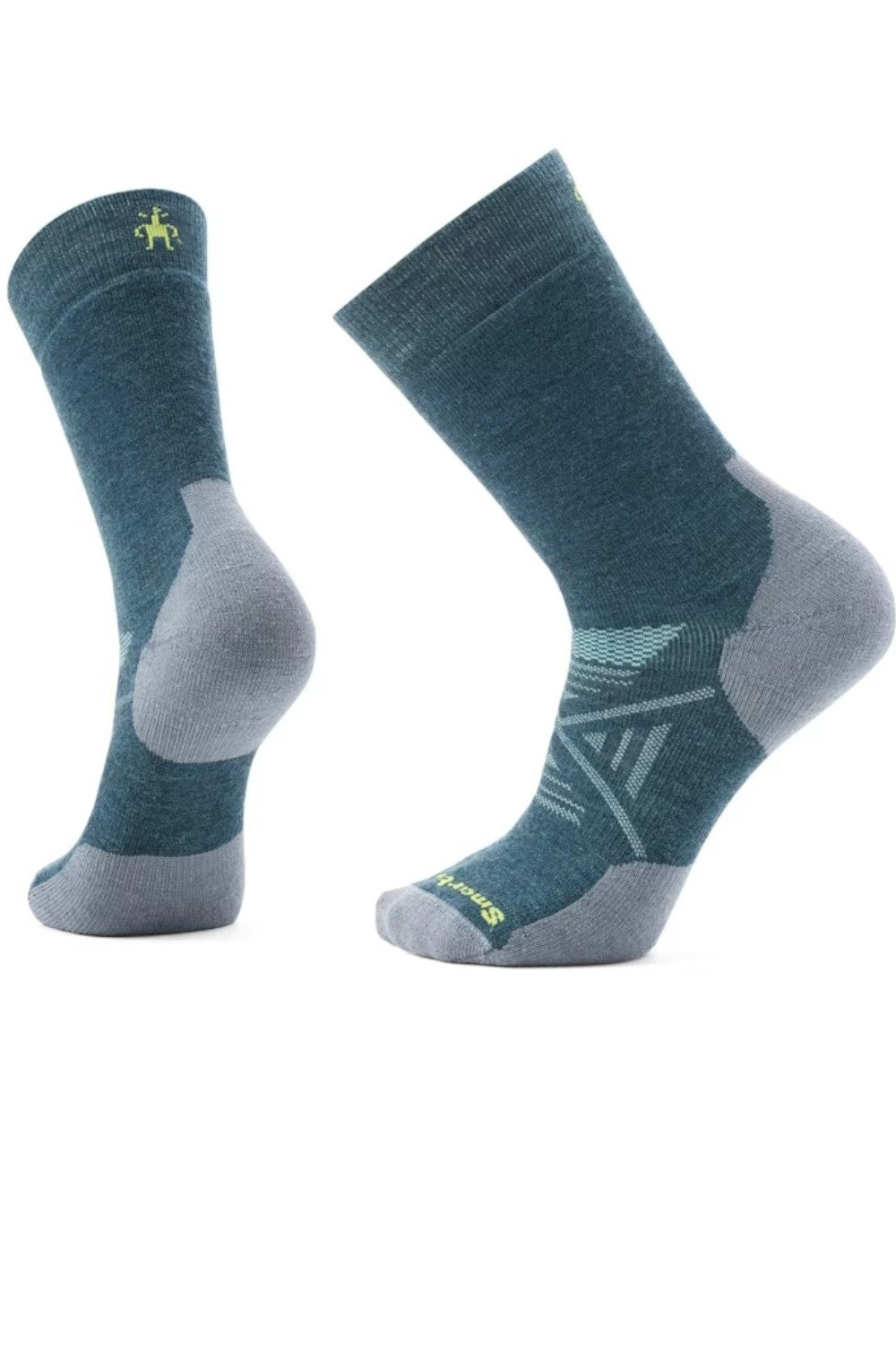 Discover a new kind of crew with the Nordic Full Cushion Crew Socks. Featuring our most advanced sock technologies for enhanced durability, breathability, comfort, and warmth. Dress them up or down; either way, these cozy Merino crew socks will not disappoint.