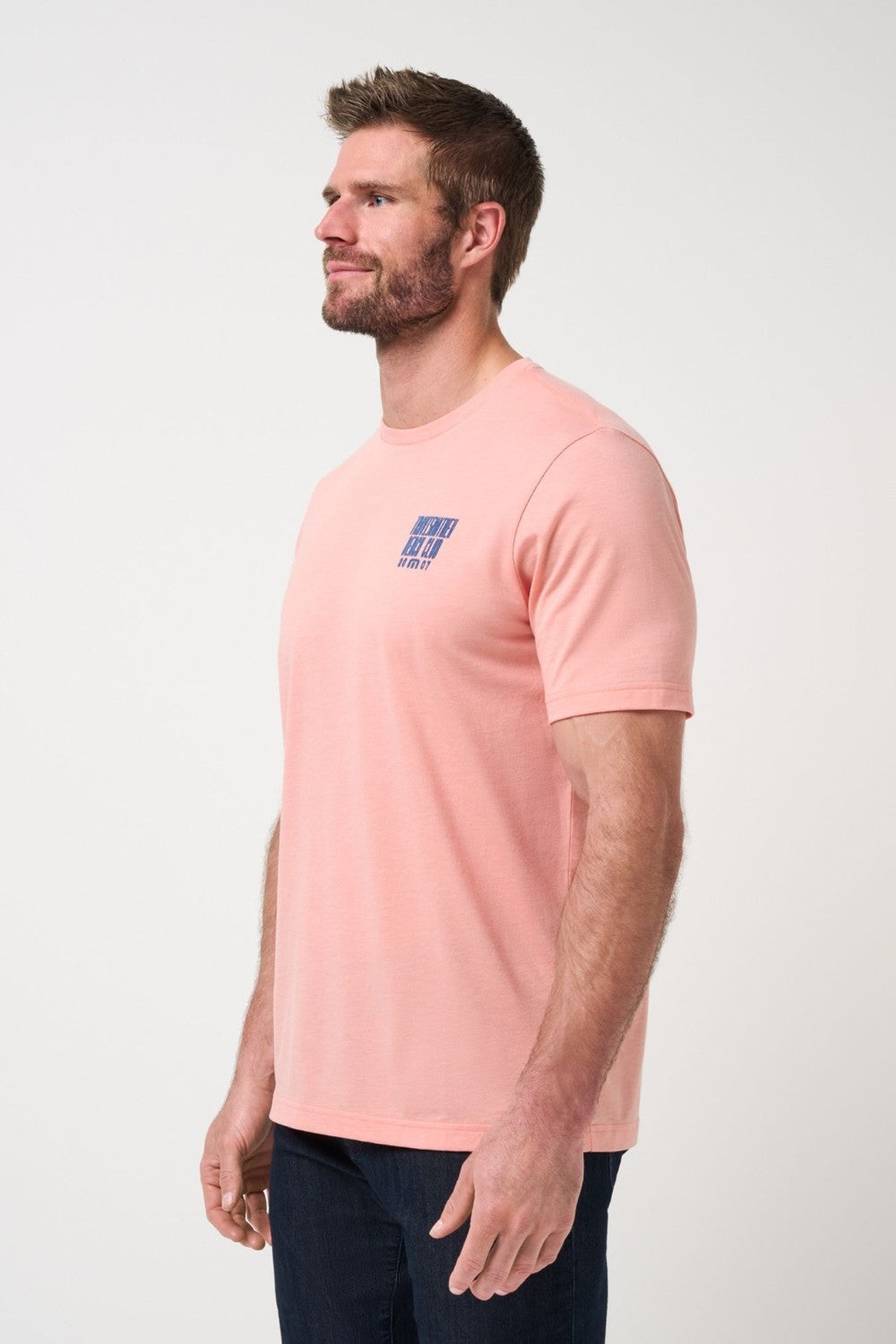 Soft, comfortable, and made for everyday wear, the VIP ONLY Tee features Social Club graphics that bring a little extra to the usual tee. A flocked detail on the front adds texture, while the back graphic does most of the talking.