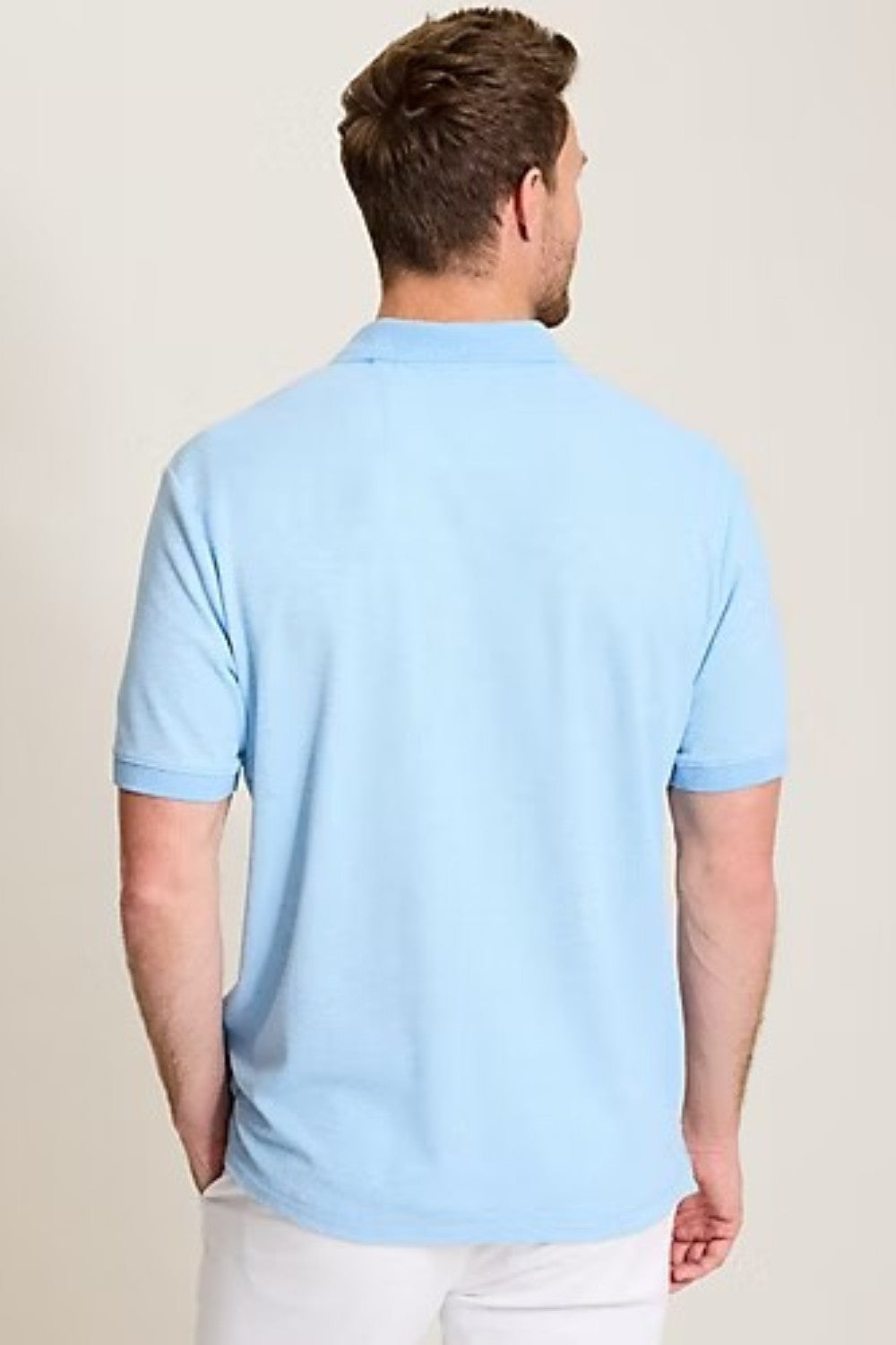Your favourite polo has been updated to an icon. Our new Emfielder takes elevated comfort to a new level of everyday ease with every thoughtful detail from the sporty mesh jacquard collar to the exceptionally soft Supima cotton blend and of course, our embroidered Marlin logo.