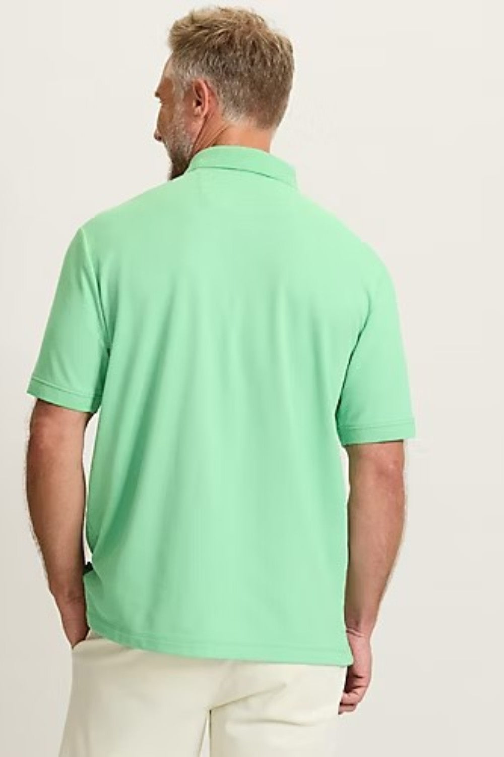Your favourite polo has been updated to an icon. Our new Emfielder takes elevated comfort to a new level of everyday ease with every thoughtful detail from the sporty mesh jacquard collar to the exceptionally soft Supima cotton blend and of course, our embroidered Marlin logo.