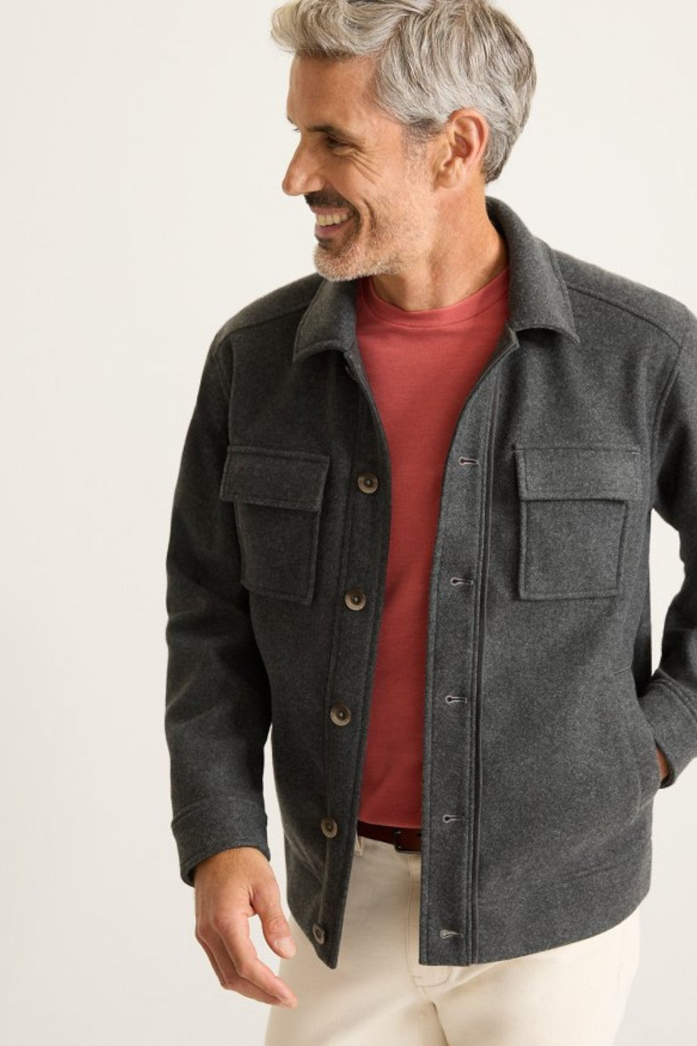 Thoughtfully designed with plenty of pocket space and elevated suede trim details, this polished CPO-style shirt jacket is an ideal third layer to help you stay warm and comfortable from brisk mornings to chilly evenings.