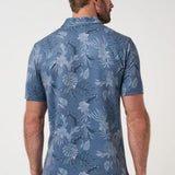 The kind of polo you forget you’re even wearing. Featherweight fabric delivers an ultra-light, incredibly soft feel with easy stretch, while the all-over floral print keeps things relaxed but still put together. Finished with a signature double-needle collar that holds its shape.