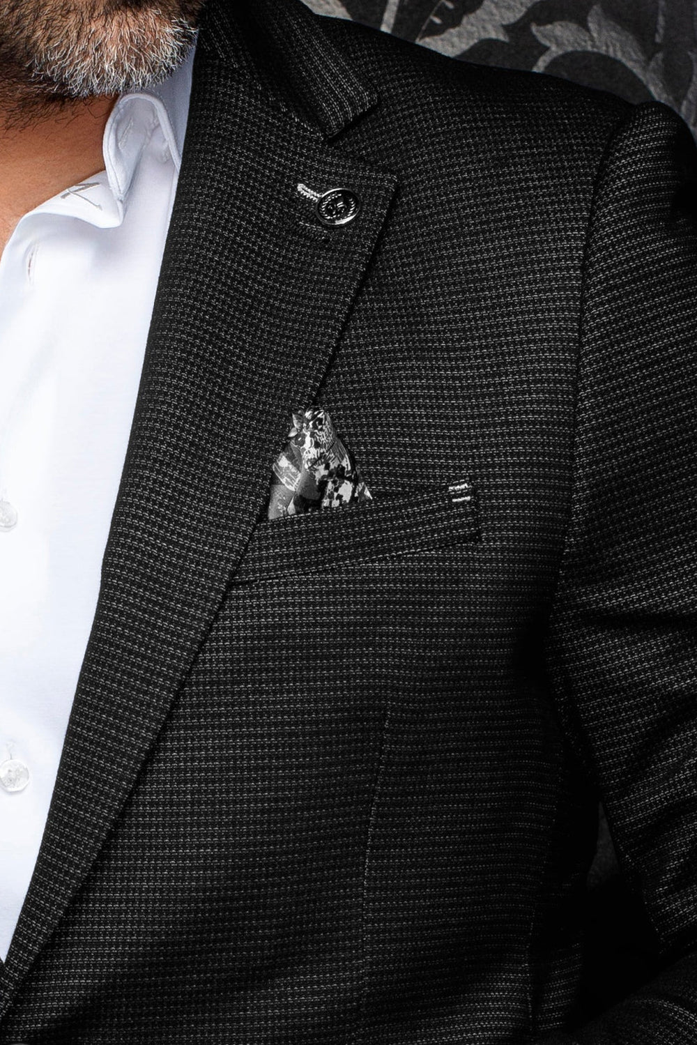 Broderick's Clothing Co. Au Noir SCARPA black textured blazer with a patterned pocket square and white shirt
