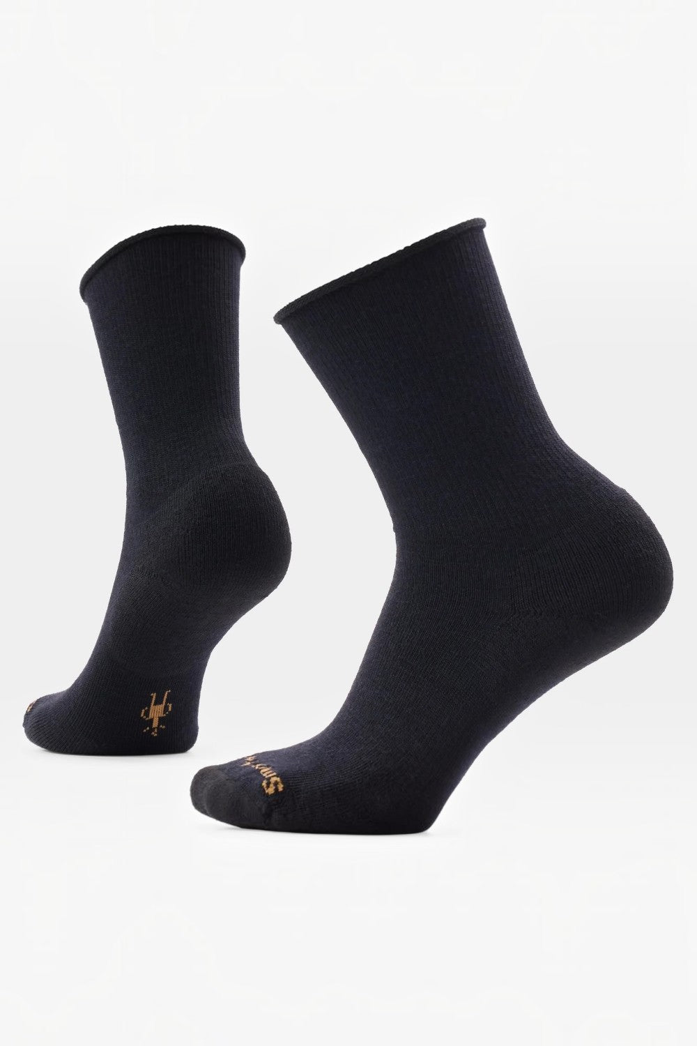 Broderick's Clothing Co. Smartwool black everyday roll top crew socks with a supportive arch brace and seamless toe