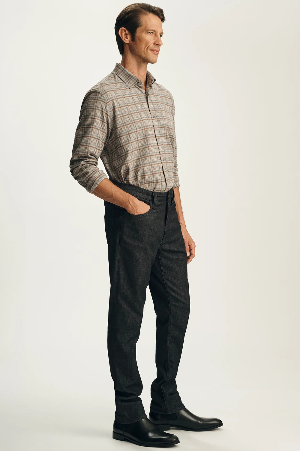 Broderick's Clothing Co. 34 Heritage Courage black straight leg jeans with moisture-wicking Thermocool technology