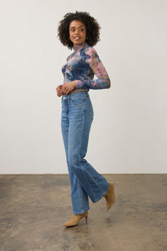 Broderick's Clothing Co. FDJ Olivia bootcut jeans in medium blue denim with knee panel detail worn with tan boots