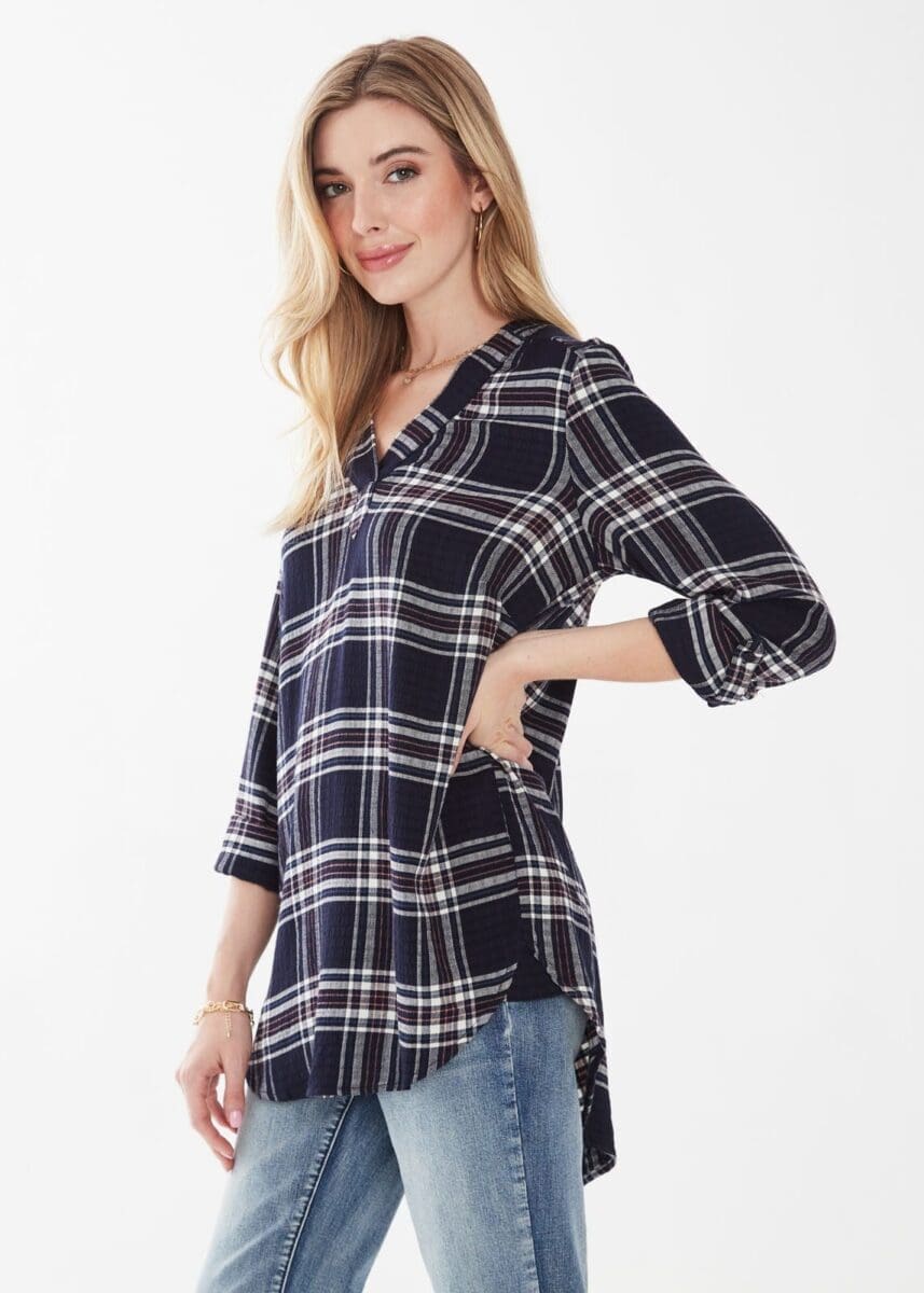 This FDJ Popover Check Textured Tunic will make you stand out in the crowd! 
