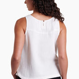 Cut from soft, breathable 100% Organic Cotton, the KLOVER is your grab-and-go summer tank. Subtle style details like flattering yoke seams and button-up hem slits combine for a casual summer style that pairs with anything. With a relaxed feel, this KLOVER™ is bound to bring some good luck!