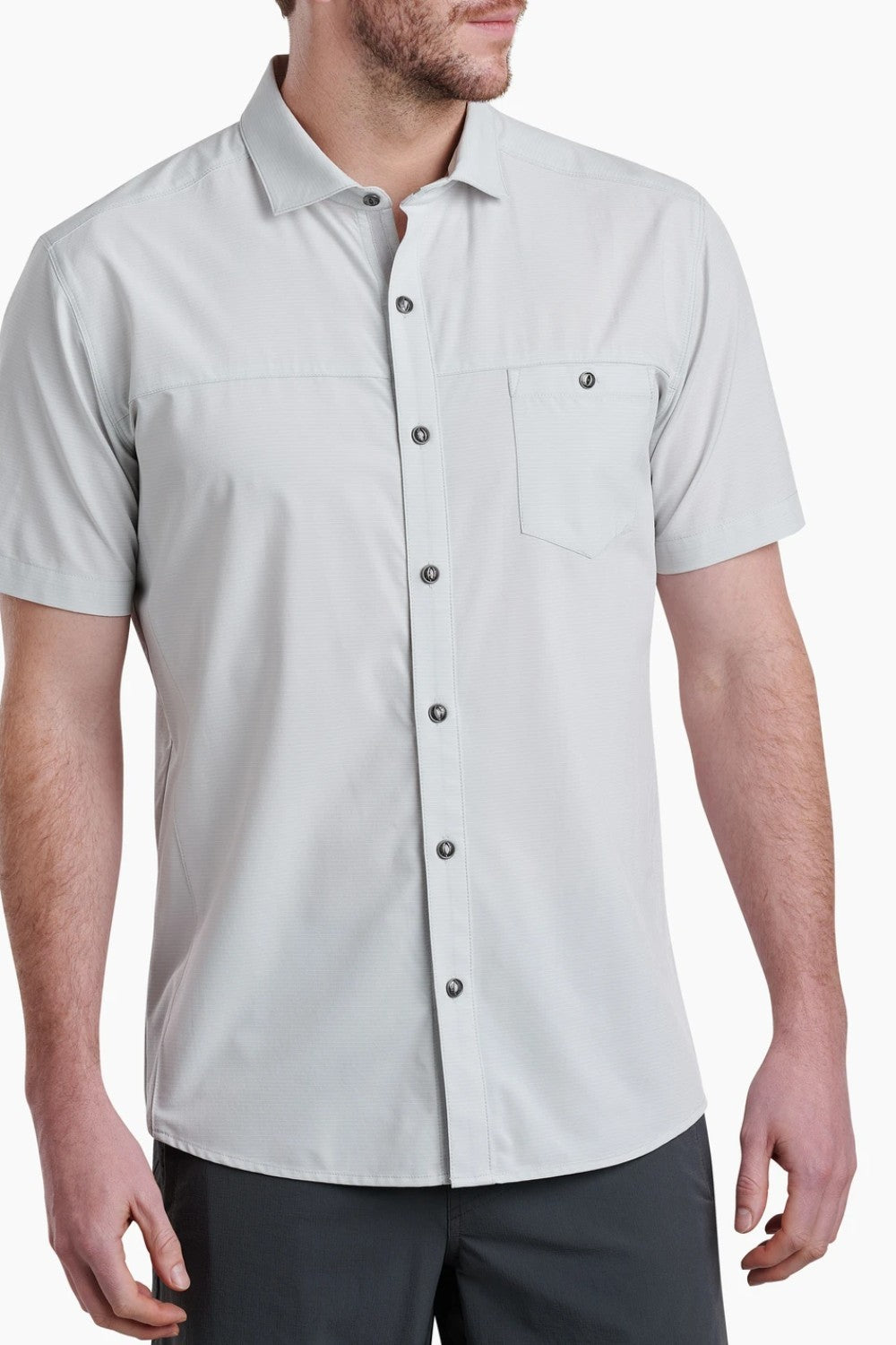 Premium sun (UPF 40) protection and superior summer style in one versatile, performance shirt! Quick dry, moisture wicking, and equipped with plenty of stretch, the lightweight OPTIMIZR makes the best of every adventure. A modern look, a premium fit, and comfort under a hot summer sun.