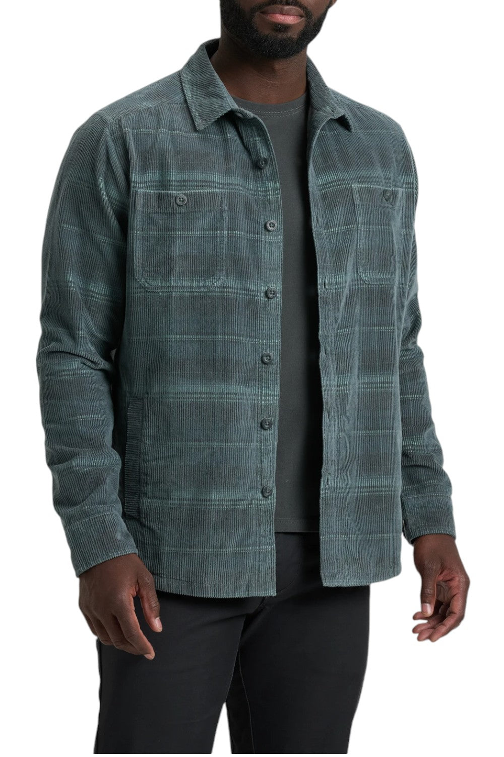 When you need the comfort and convenience of a shirt-jac, go ROGUE! Featuring 100% cotton corduroy and a subtle plaid design, the ROGUE delivers breathable comfort and warmth for any casual occasion. Two securable chest pockets and two handwarmer pockets make it an easy choice.