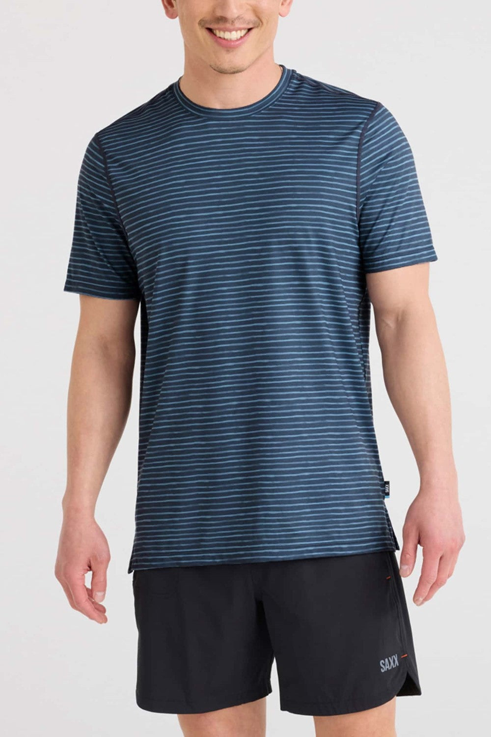 🇨🇦Innovated in Canada.&nbsp;Canada’s #1, and the original men’s pouch underwear, was created right here in Canada.&nbsp;Featuring our evaporative cooling tech and UPF 50+ sun protection, our DropTemp All Day Cooling Short Sleeve Tee keeps you cool, sun-safe, and sweat-free during hot days outside.