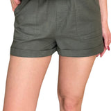 • These must-have relaxed fit shorts are a great addition to your wardrobe. • High quality matti fabric provides comfortable wear, anti-pilling properties and shrink resistance. It is light and breathable. • Wide, soft knit waistband with drawcord to reduce chafing, allowing you to move freely. •2 flat front pockets.
