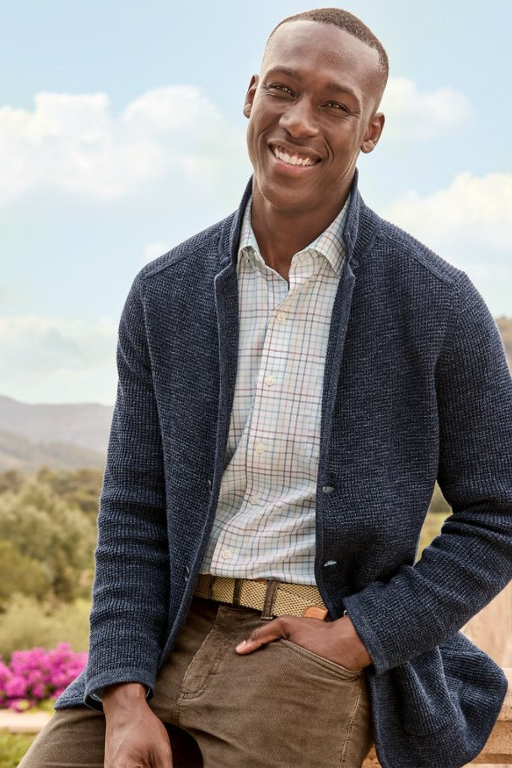 Say no to stuffy suiting and embrace the exceptional comfort of this knit blazer, crafted from a supremely soft cotton blend.