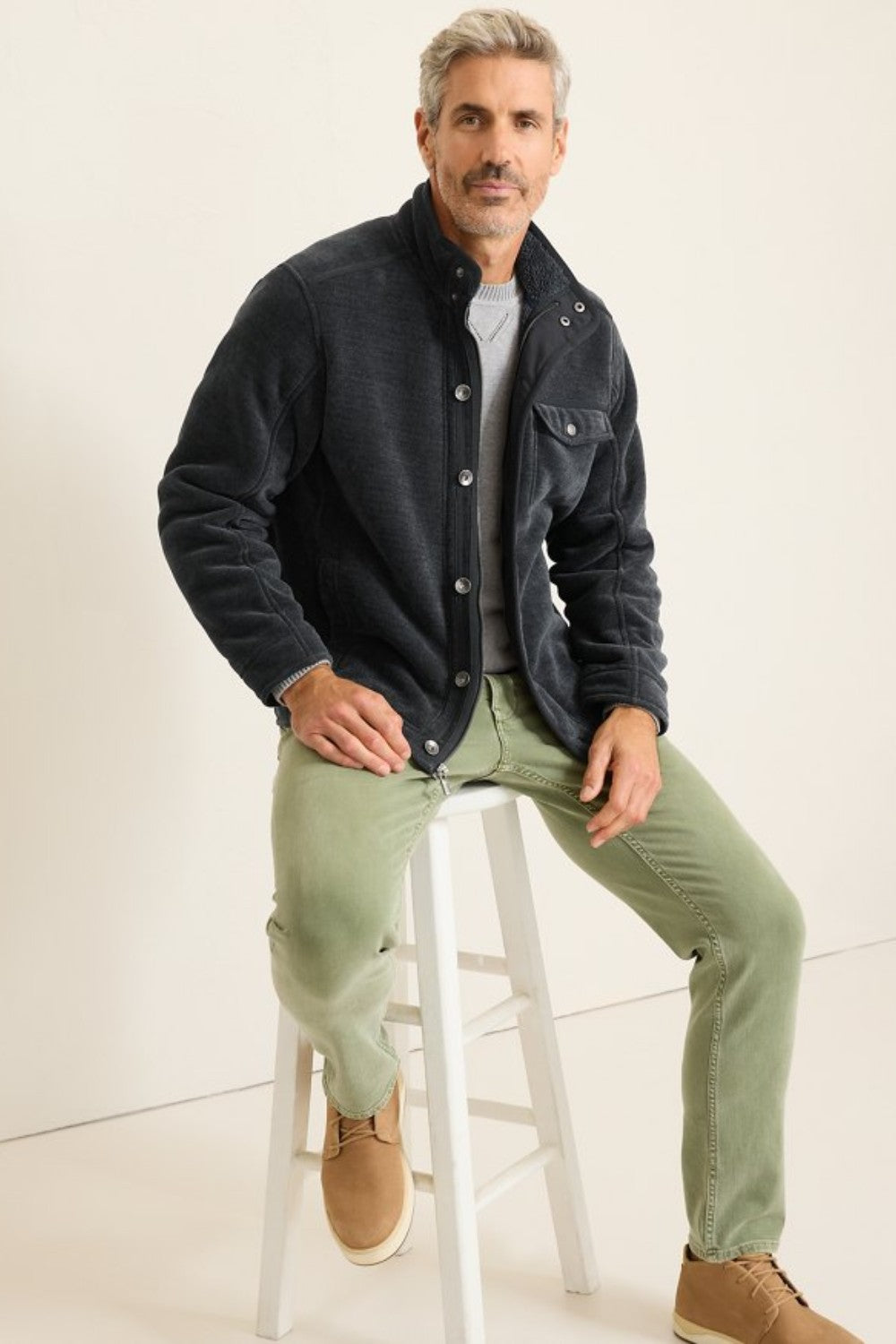 Channel sophistication in a soft, fleece shirt jacket, designed with a full-zip front and button placket for endless versatility—and an always put-together look.