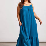 Polished and practical, this sleeveless maxi dress is a must-have addition to your closet. We're obsessed with the flowy fit cut from crinkled gauze cotton, rich colourway, scoop neckline with frilled details, and side seam pockets for stashing on-the-go items.