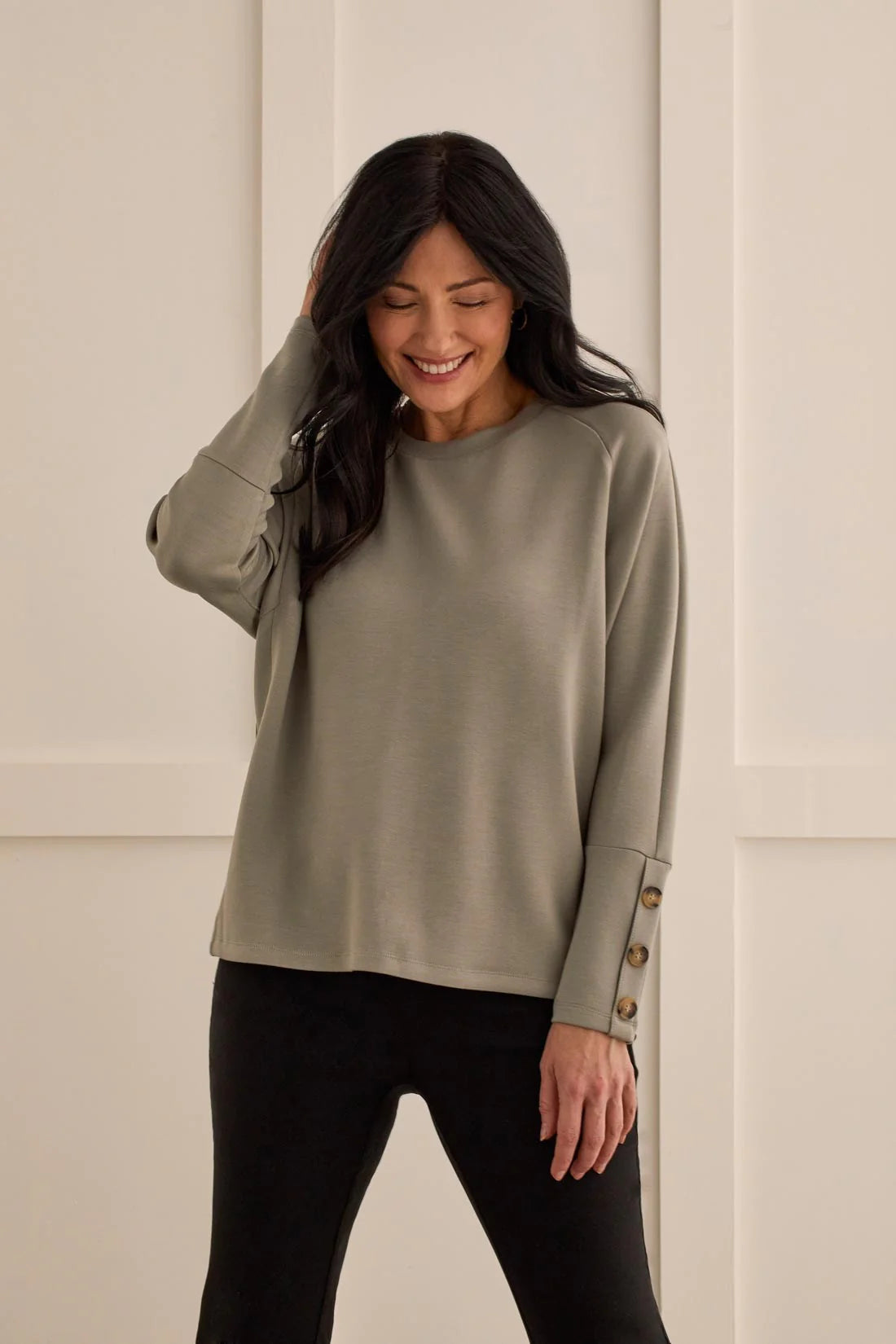 Everyday clothing just got a whole lot more fashionable. We love how this long-sleeve top matches everything in our wardrobe! 